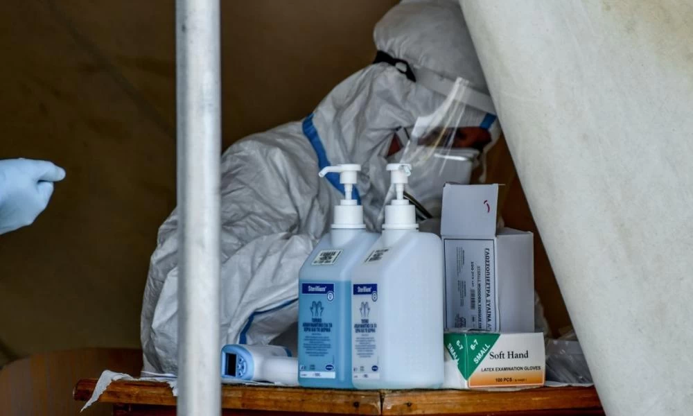 Συναγερμός στην Χαλκιδική: 50 κρούσματα κορονοϊού σε βιομηχανία τροφίμων
